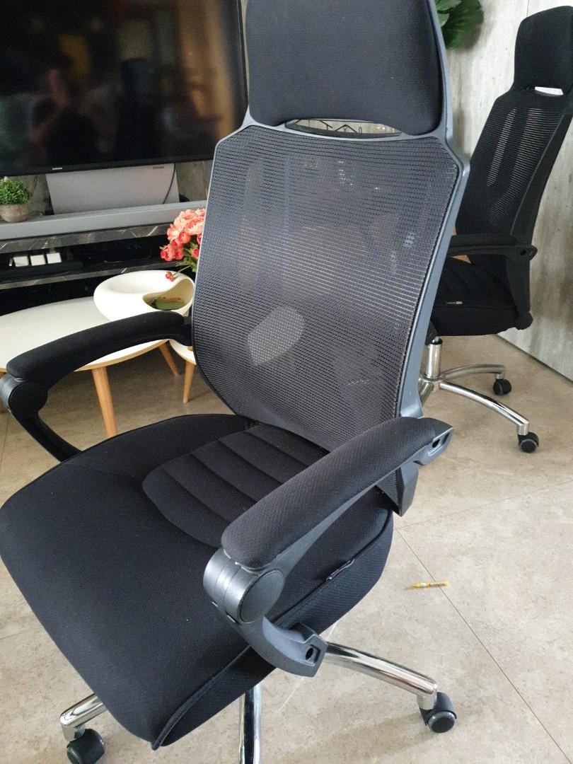 Computer Chair, Furniture & Home Living, Furniture, Chairs on Carousell