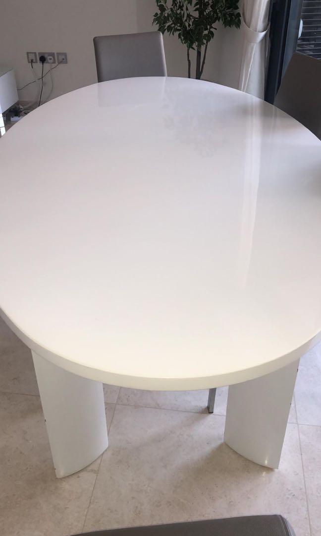 Dining Table (Category: Tables & Sets) located in Singapore. Submitted by msryma (Listing ID 280599673, Image 3). Description: Condition : Good Used for display purposes Can fit up to 6-7 seater Dining table only without chair First come first served basis .