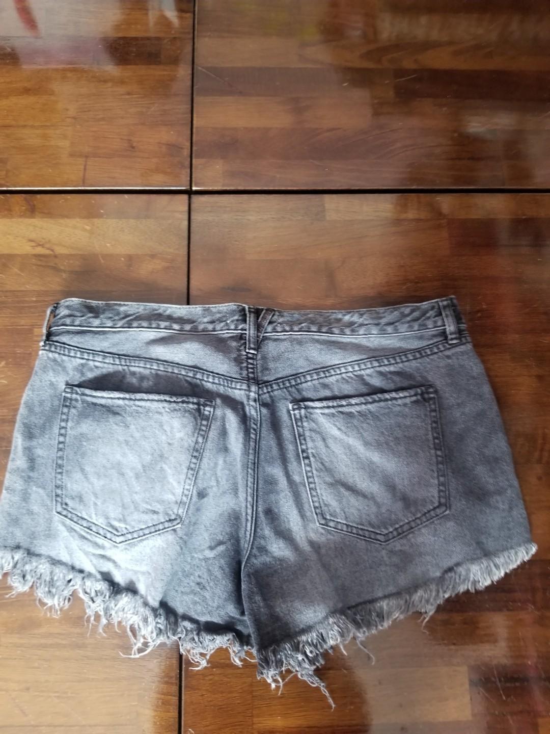 Free people distressed shorts top