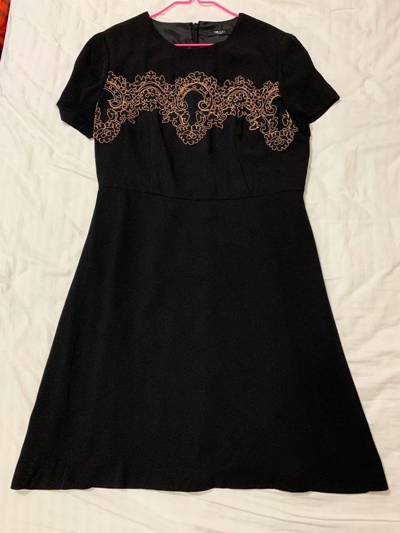 g2000 black dress