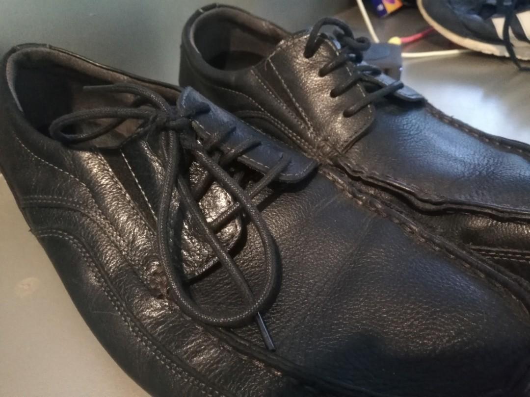 hush puppies formal shoes price