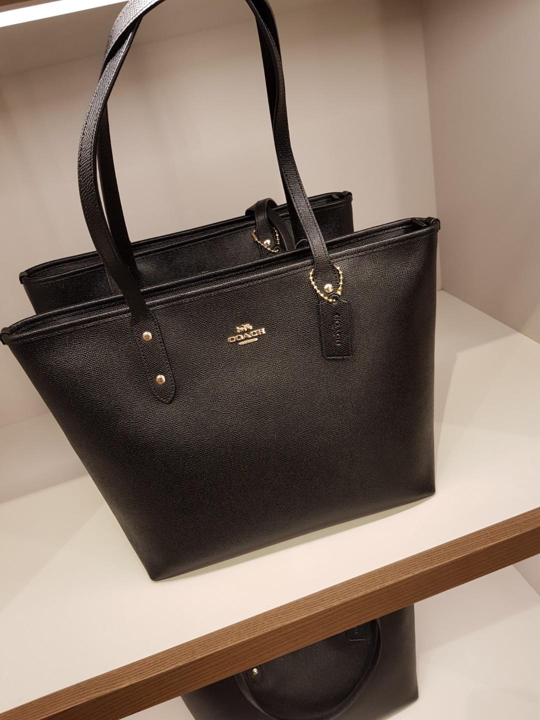 Coach black city cheap zip tote