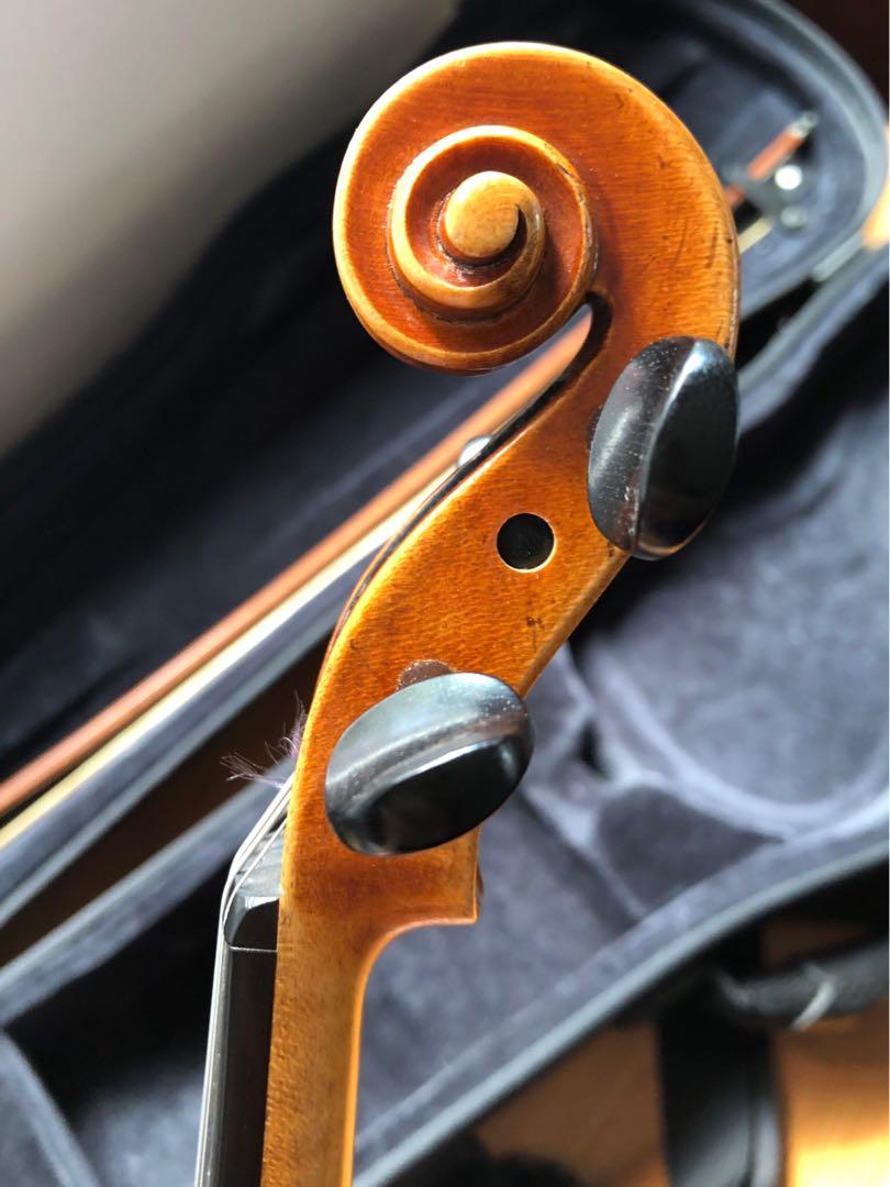 Karl Hofner H15 German Handmade Violin 1 2 Size Music Media Music Instruments On Carousell