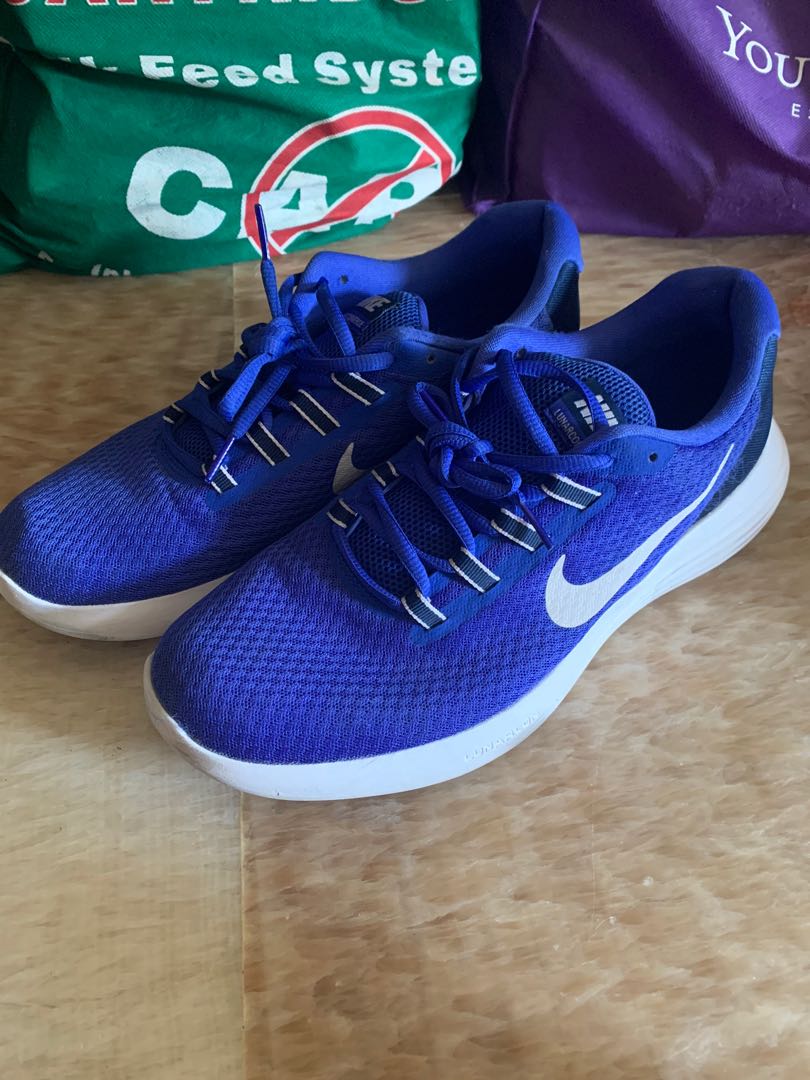 Nike lunarconverge blue top