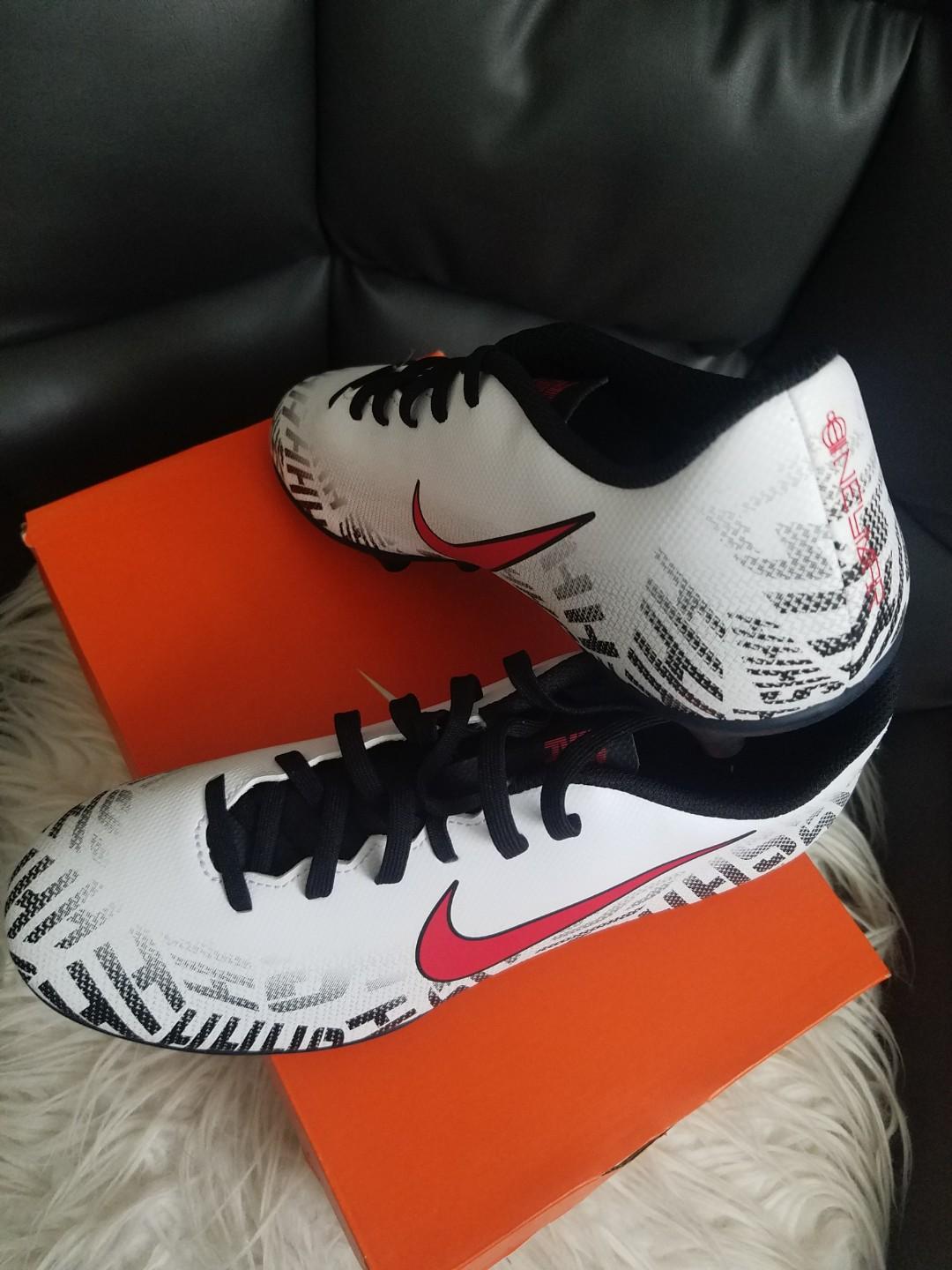 Nike vapor shop 12 club njr