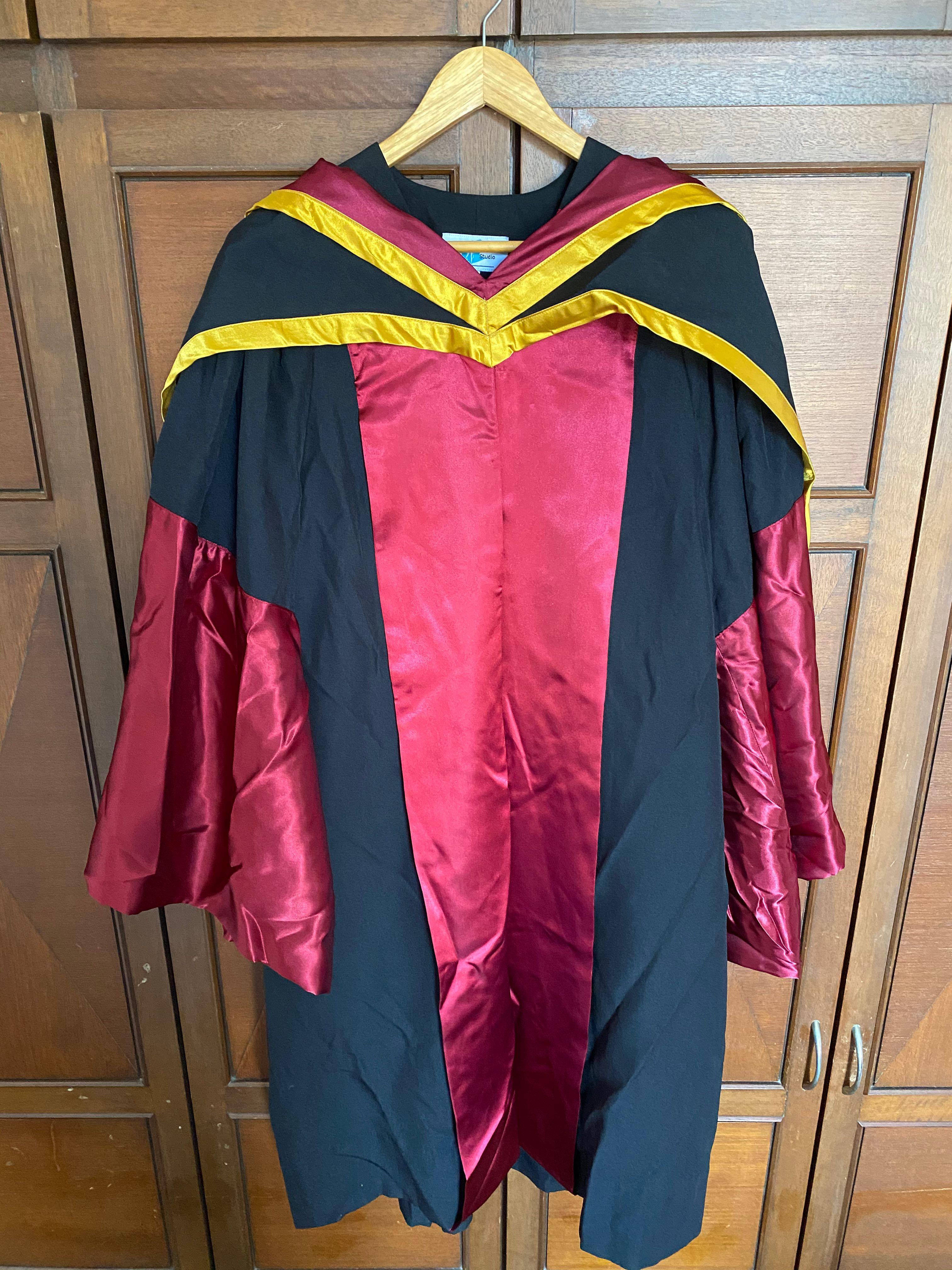 Ntu phd hotsell gown