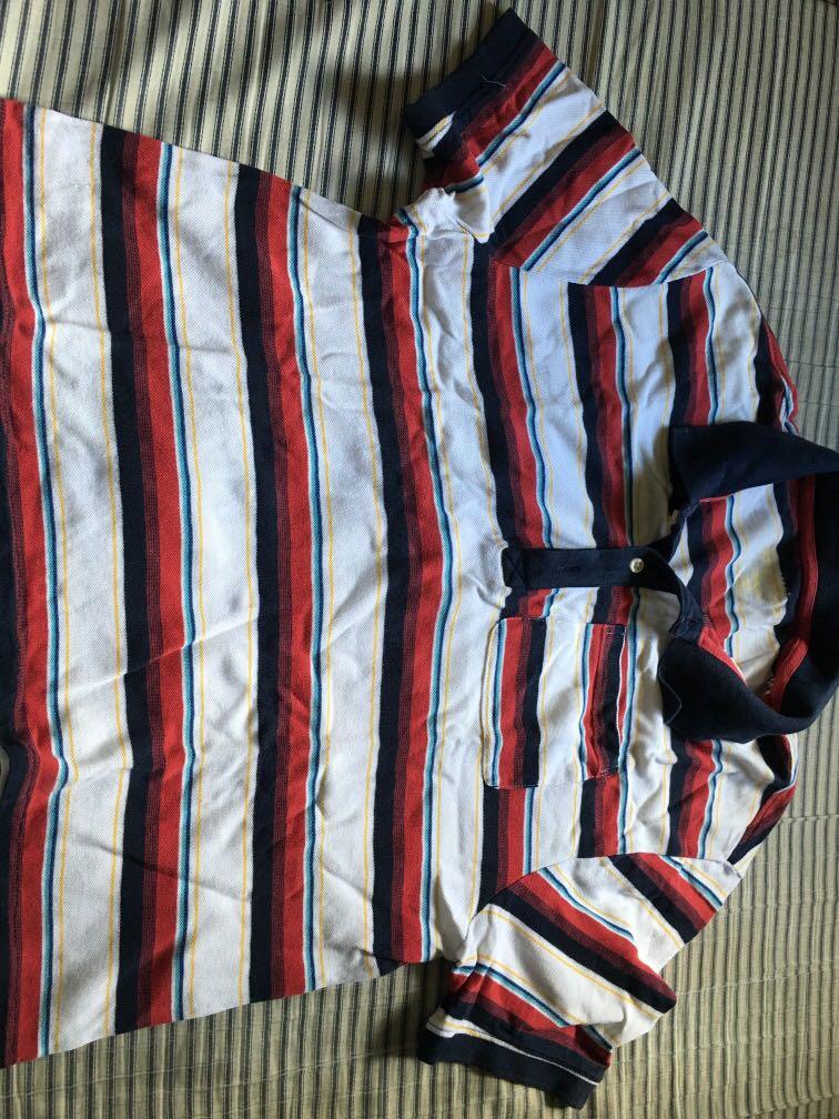 Oversized polo shirt H&M (cropped top look) (Category: Tshirts & Polo Shirts ) located in Rizal. Submitted by tanielleee (Listing ID 280620507, Image 2). Description: 9/10 Good condition Rarely used Size S-L Rfs: de cluttering .