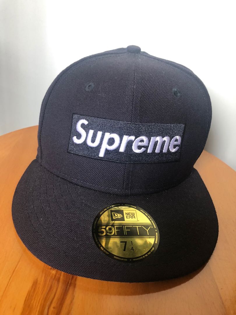 SUPREME : R.I.P. New Era Cap (Col: Navy), 男裝, 手錶及配件, 棒球帽