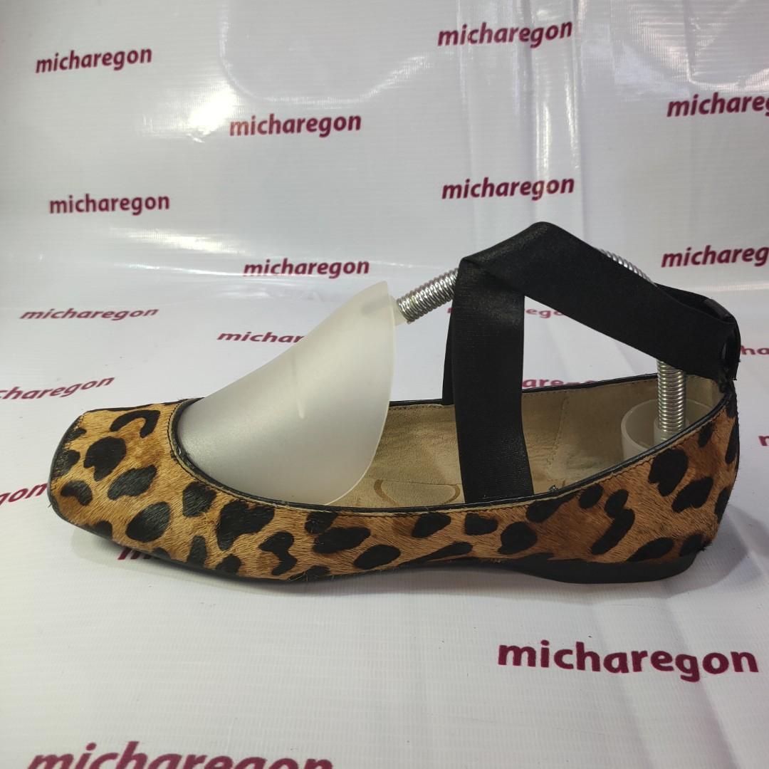 Sz8 Jessica Simpson Mandalay Flats (Category: Flats & Sandals) located in Cagayan de Oro. Submitted by micharegon (Listing ID 280598097, Image 1). Description: Never been worn. Bought by impulse, hoping Sz8 would fit a sz 8.5. Fits Sz 8 for tieks, yosi samra Sz 39 Zara, Sz 8 Payless #sweldo7.