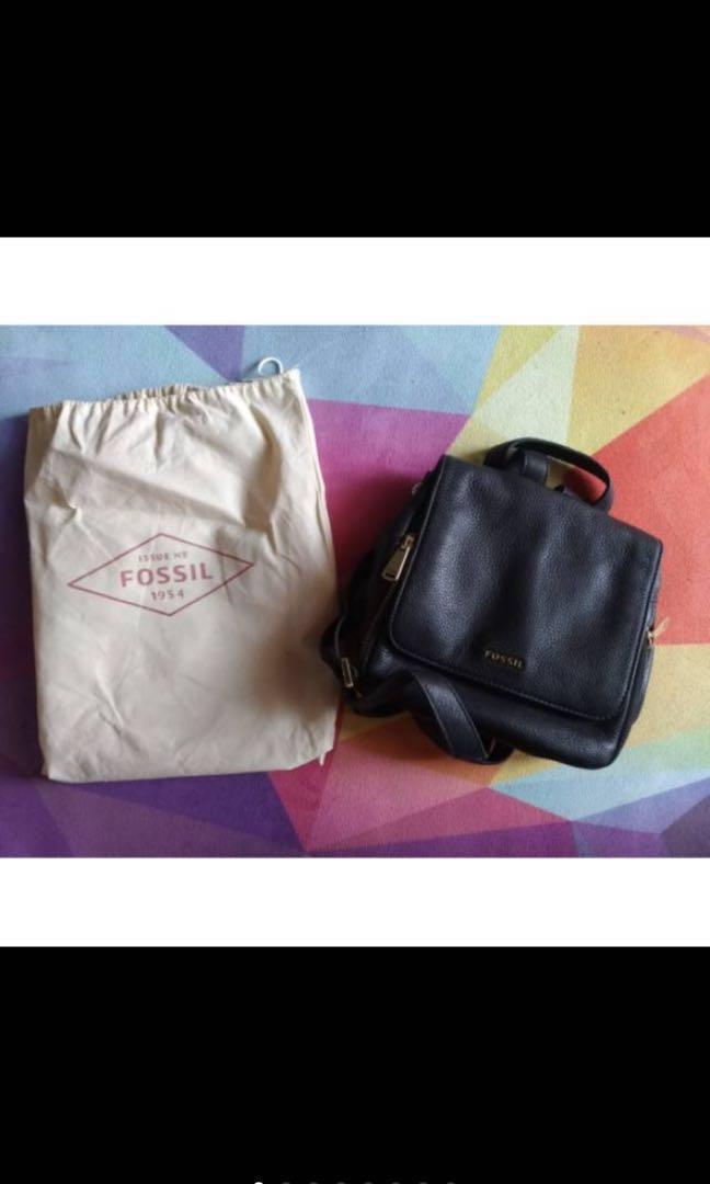 drawstring flap mini backpack Our Kawaii Mini Minimalist Chain Strap Drawstring Flap Backpack is such a  vibe