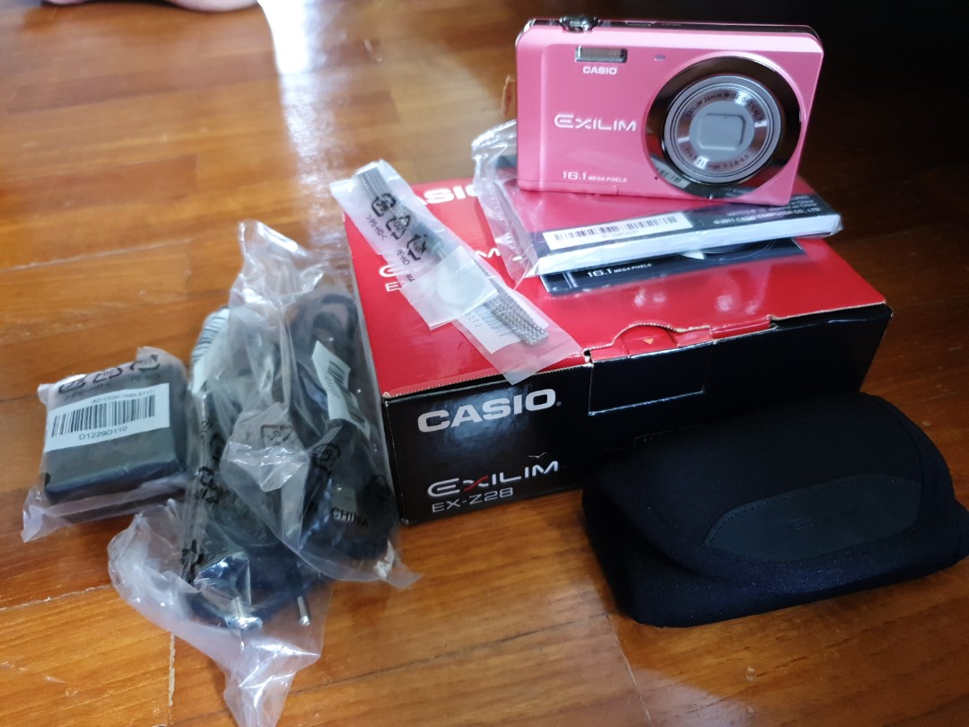 CASIO EXILIM EX-Z28 デジカメ