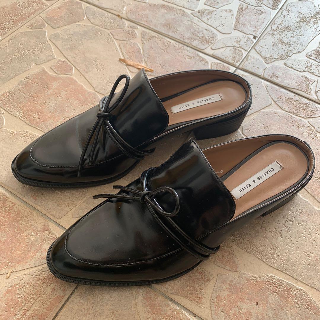 Charles and keith almond toe slip on clearance