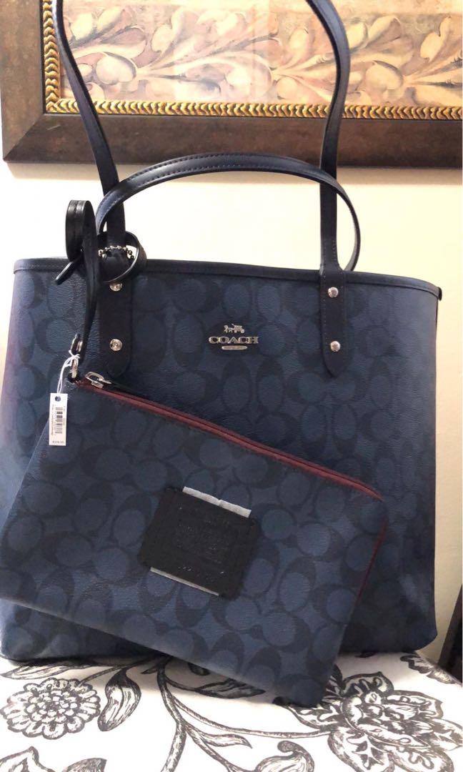 Reversible city tote in blocked signature canvas sales