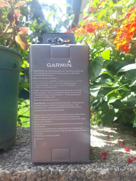 Garmin VivoMove HR Hybrid Smartwatch