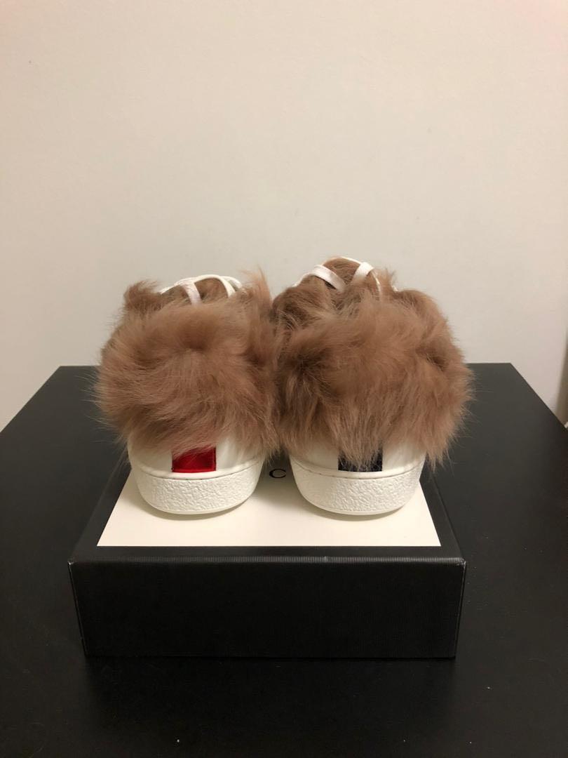White gucci cheap sneakers with fur