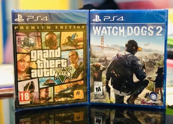 Grand Theft Auto V Premium Edition PS4 (GTA 5) (Novo) (Jogo Mídia