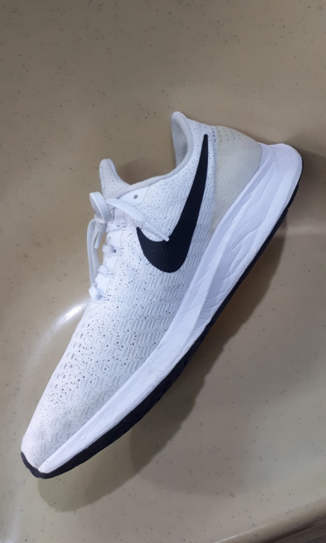 air zoom pegasus 35 black