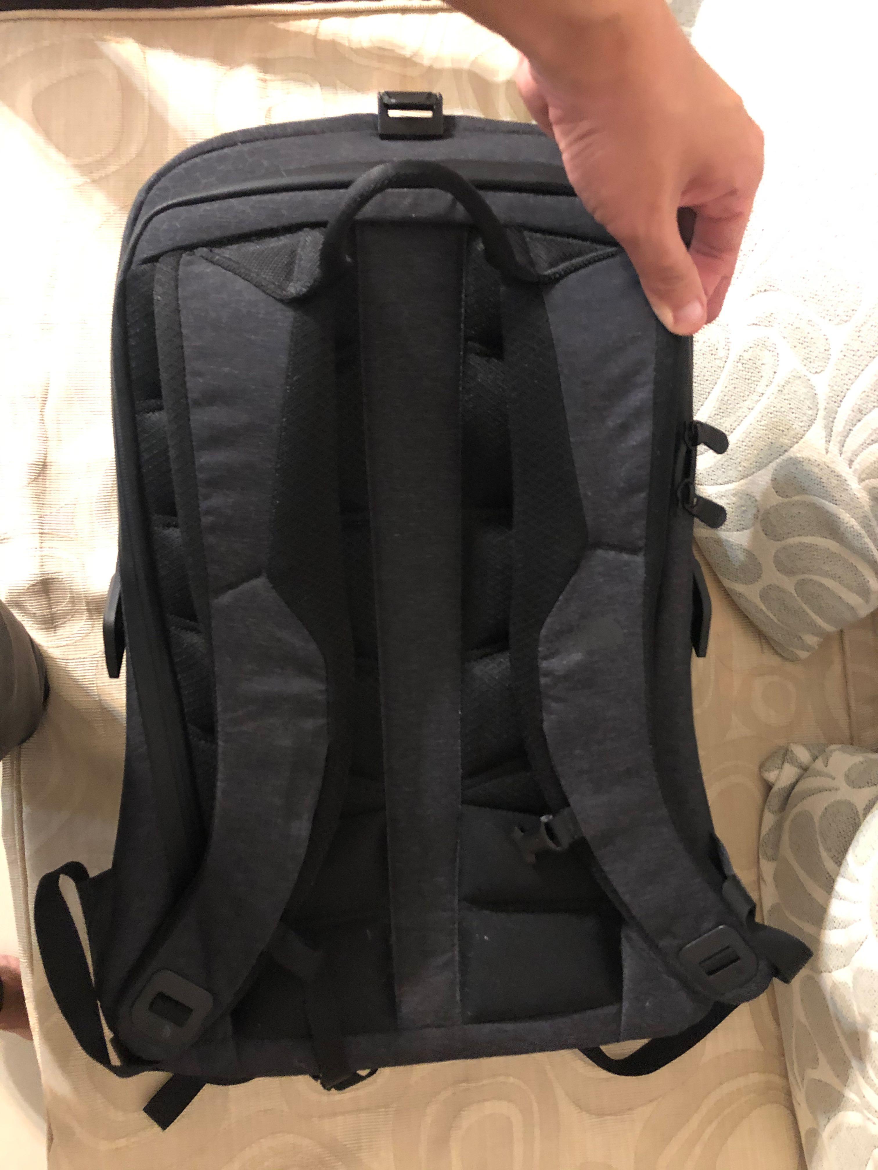 North Face Access Pack Men S Fashion Bags Wallets Backpacks On Carousell North Face Access Pack Men S Fashion Bags Wallets Backpacks On Carousell