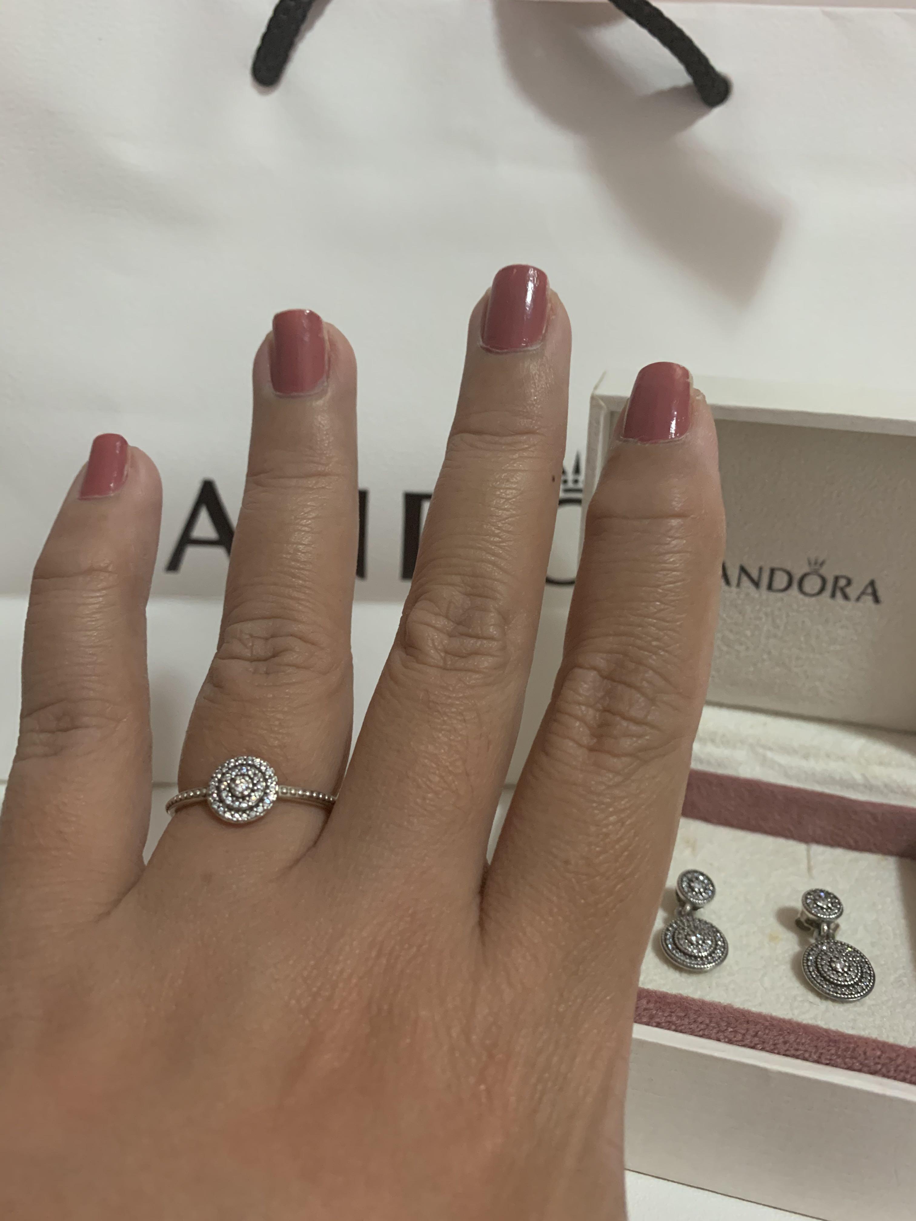 Pandora elegant sparkle 2025 ring