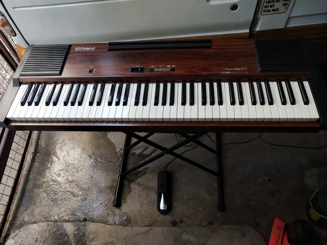 Roland Electric Piano HP 100 Hobbies Toys Music Media