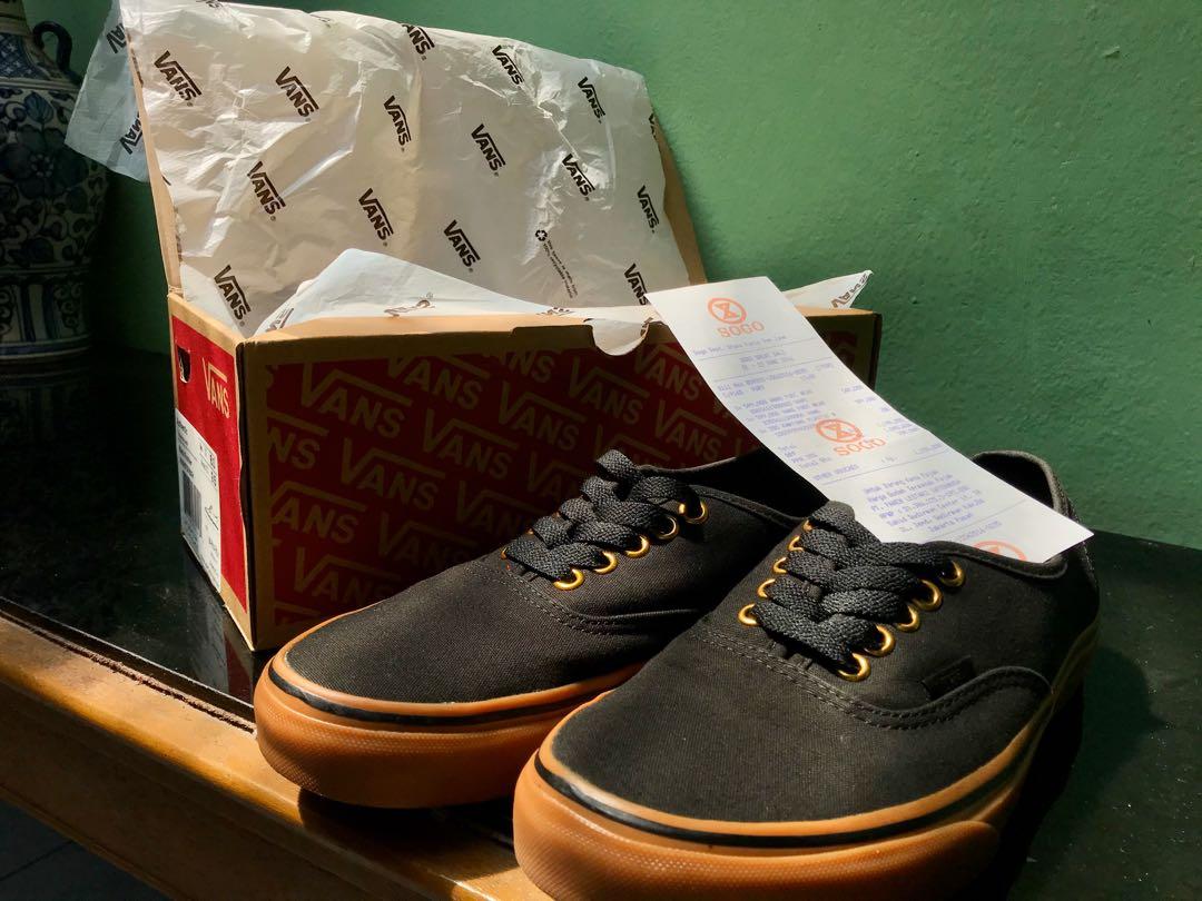 Vans authentic black top gum original