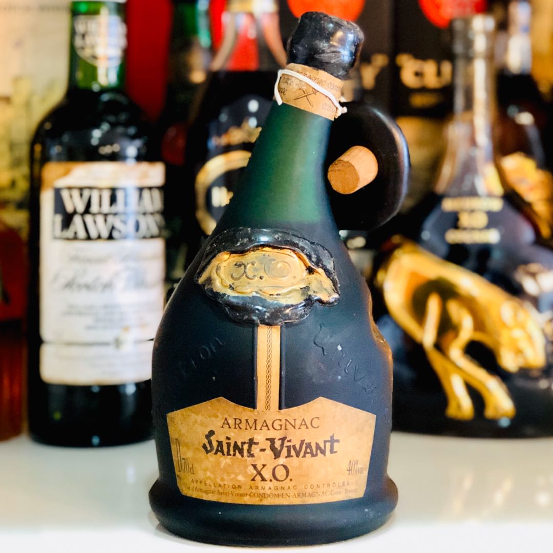 XO Saint Vivant Armagnac cognac green bottle 700ml, Food & Drinks 
