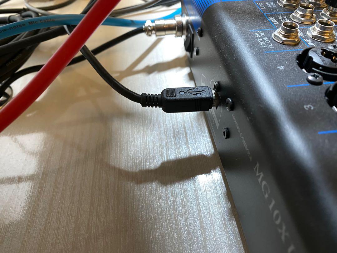 Yamaha MG10XU USB mixer (with USB cable, warranty), 手提電話, 電話＆平板電腦配件