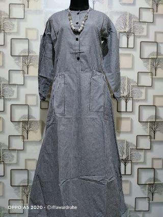 Mididress / long dress kotak