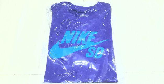 NIKE SB PURPLE & LASER BLUE Logo Tee, not Jordan, Yeezy