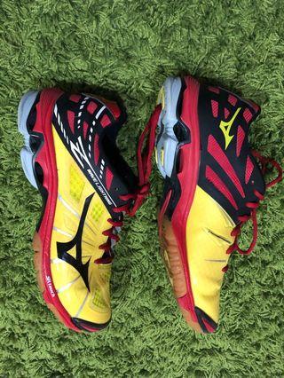 mizuno wave lightning z malaysia