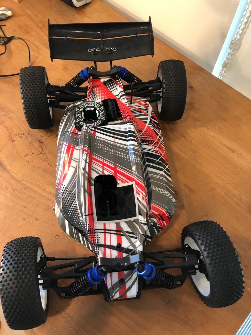 Kyosho dbx best sale 2.0 nitro