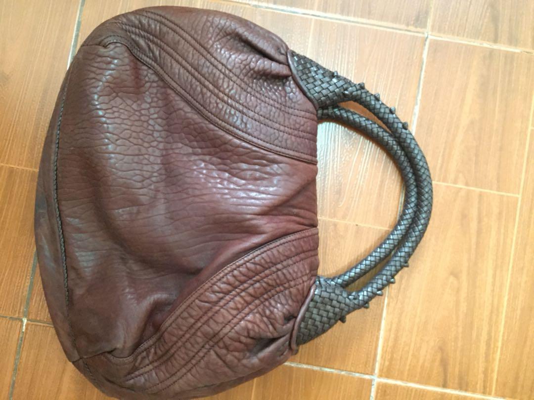 Authentic Fendi Spy (Category: Luxury Bags & Wallets) located in Legazpi City. Submitted by brandedstuffphl (Listing ID 281002651, Image 3). Description: Fendi Spy Authentic, Preloved Selling low! Flaws: few discolorations and scuffs (last 2 pics).