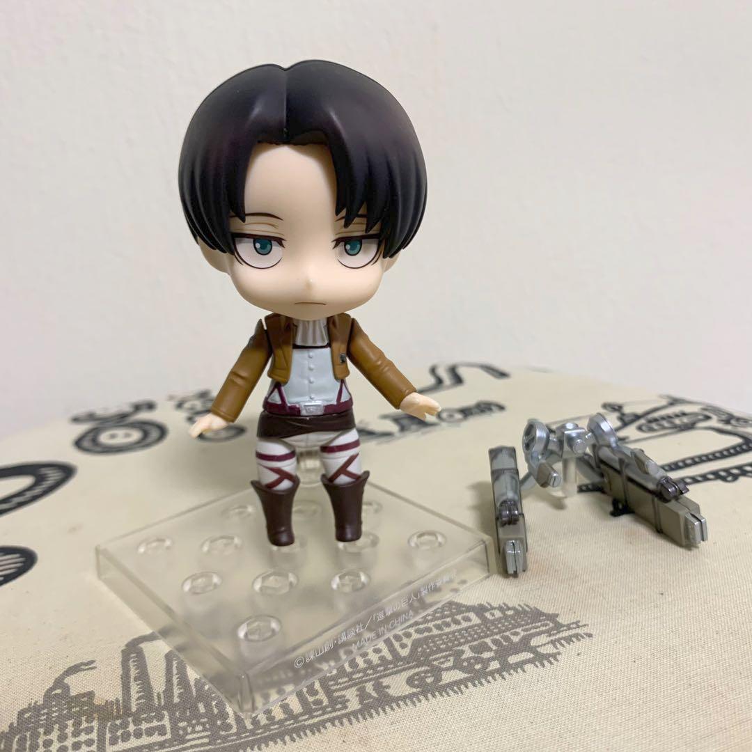 pop levi ackerman