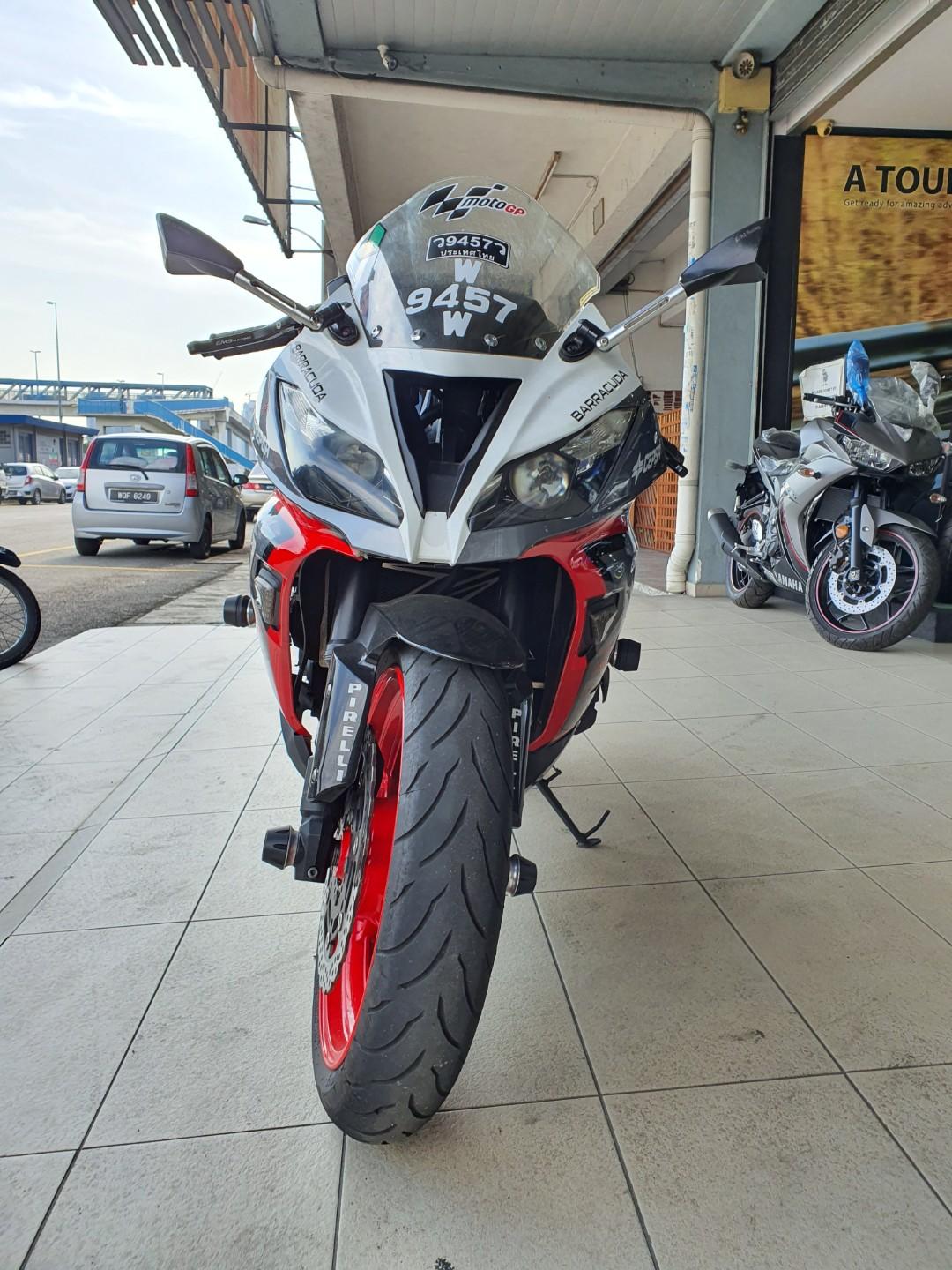 Kawasaki ZX8R Z800, Motorbikes on Carousell