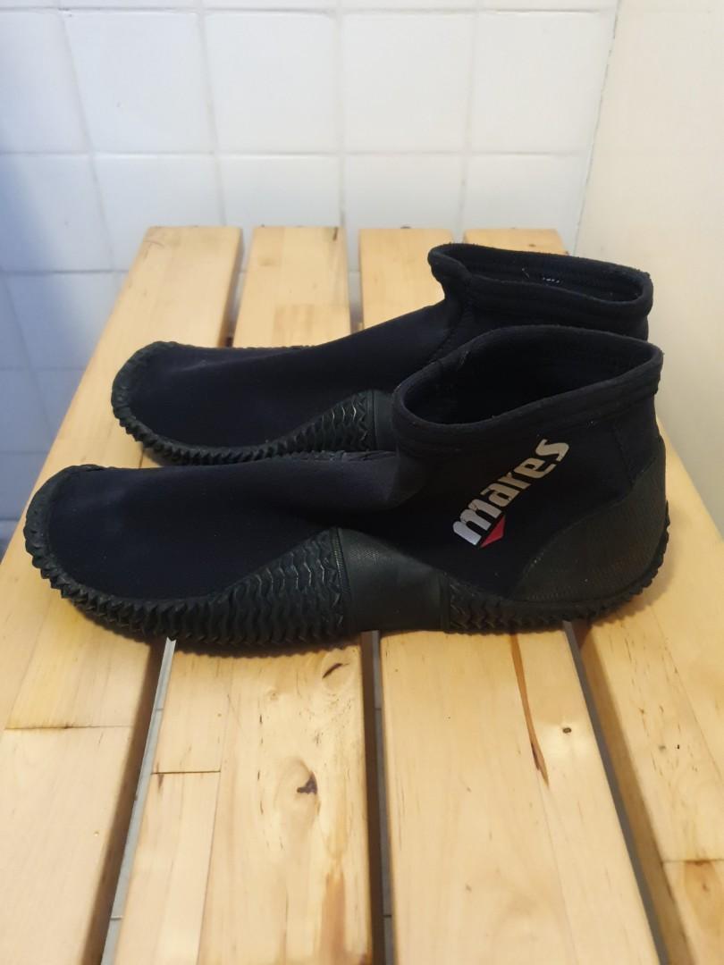 MARES EQUATOR 2mm DIVE BOOTS (BOOTIES), Sports Equipment, Sports