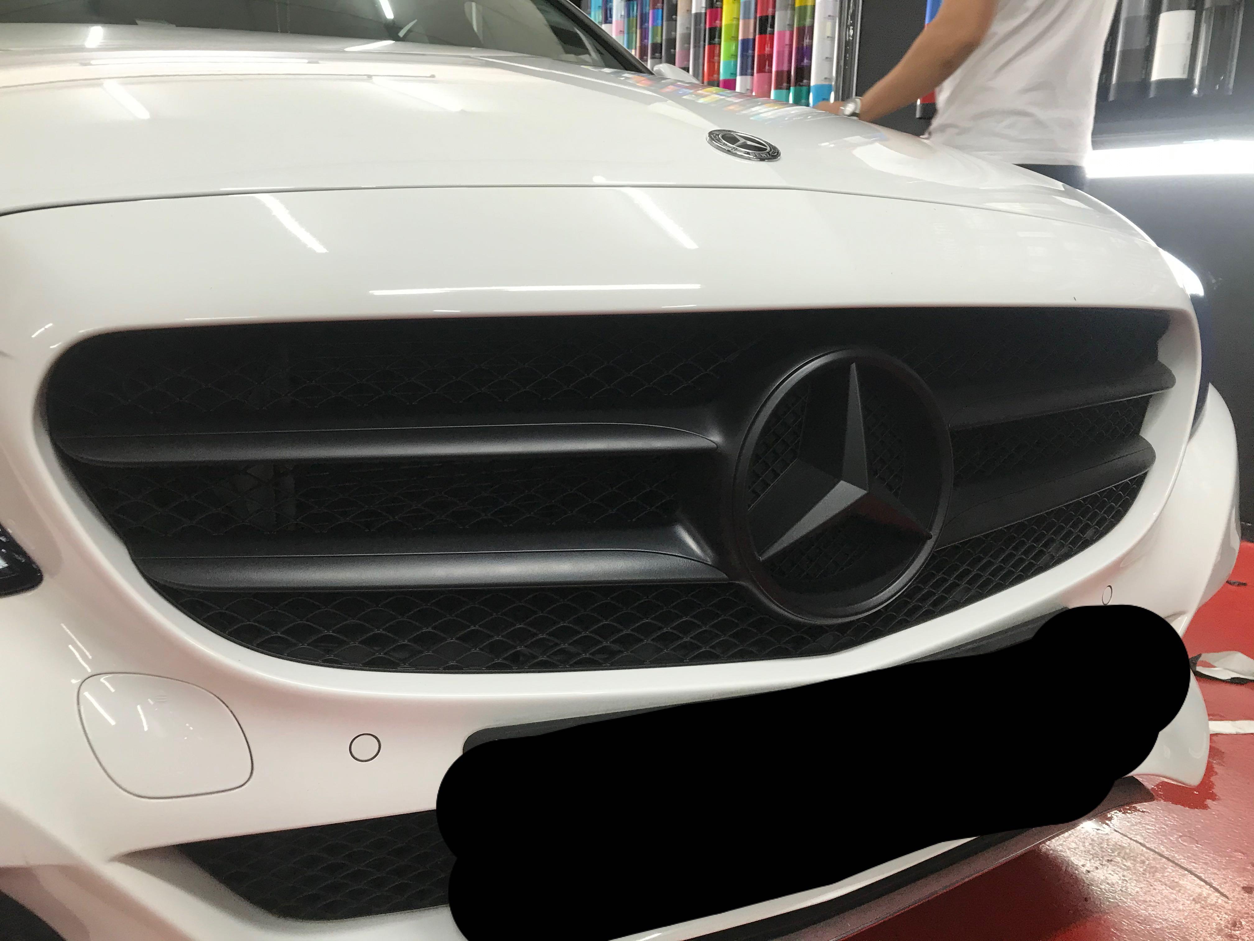 Mercedes grille plasti dip matte finish, Car Accessories, Accessories on Carousell
