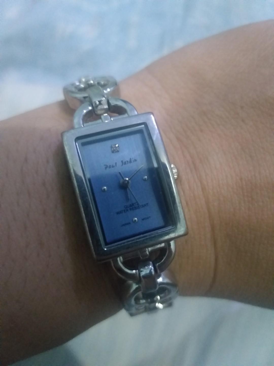 Paul jardin watch hotsell quartz water resistant