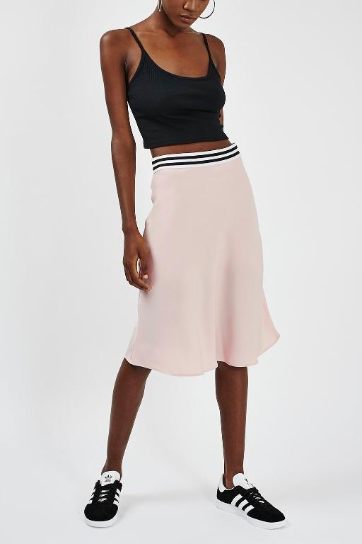Sport satin hotsell skirt