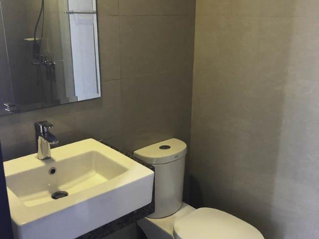 2BR Condo For Rent in BGC- Uptown Ritz Residences BGC Semi furnished