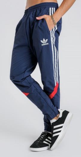 Adidas sportive track pant online