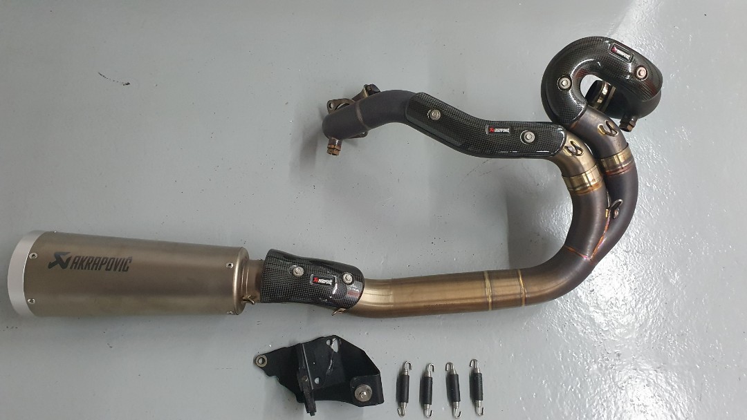 akrapovic harley exhaust