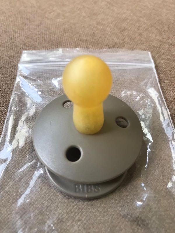 Round nipple pacifier online