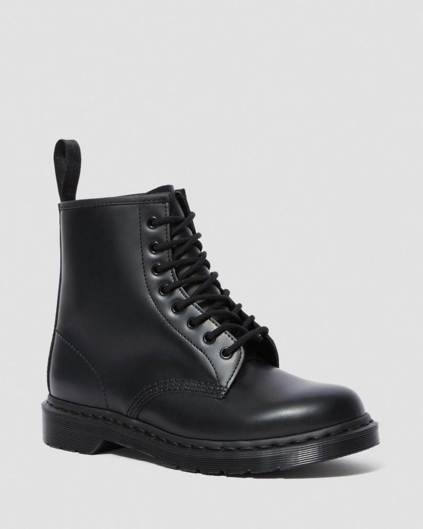 Dr Martens Boots 1460 Mono Black Smooth, Women's Fashion, Footwear, Boots  on Carousell