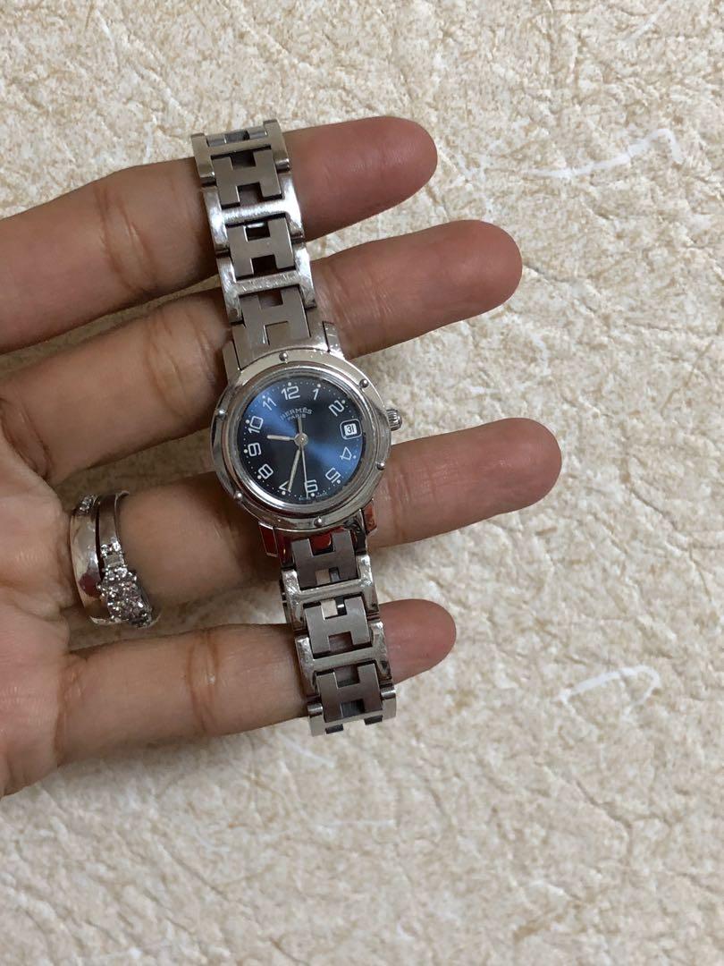 HERMES SS CLIPPER WATCH (Category: Luxury Watches) located in Quezon City. Submitted by grandeurluxe_ph (Listing ID 281321001, Image 1). Description: ⚠️LV,CHANEL,HERMES,PRADA OPEN AKO FOR LAY AWAY ⚠️ plus 5000 sa price, payable in 3Mo Bahala kau if pano nio pay but i need DP po ⚠️ common question "makukuha ba ang bag pagkabayad ng first payment?" Syempre po hindi, pag nabayadan na lahat saka po iship item sa inio"😍 ⚠️ in very good condition po c
