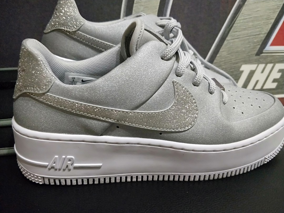Nike Air Force 1 Limited edition, Women 
