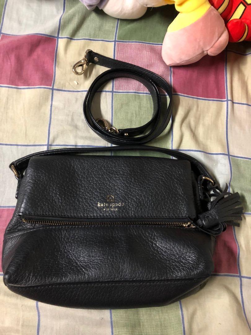 original kate spade leather 2 way bag, Women's Fashion, Bags & Wallets,  Purses & Pouches on Carousell