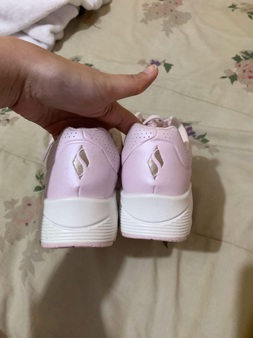 skechers uno pearl