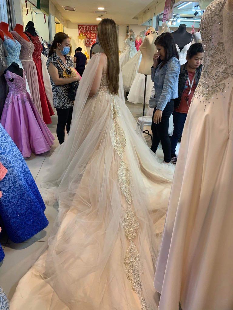 D8 2025 mall gowns