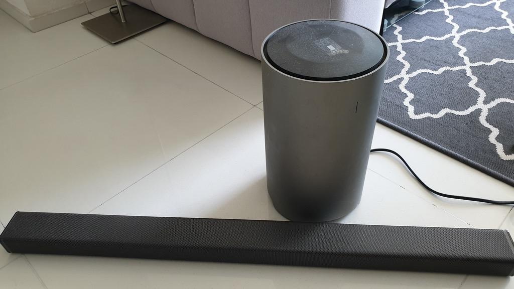 Mi soundbar hotsell and subwoofer