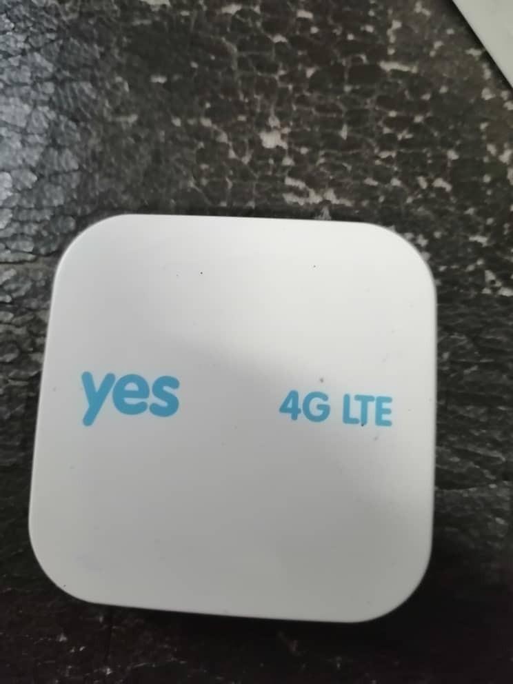 Yes Huddle 4g Sim Card Slot Wifi Yes Lte Electronics Others On Carousell